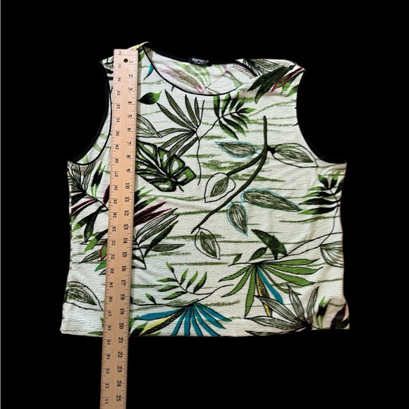 Softwear by Mark Singer Sleeveless top - Picture 7 of 7